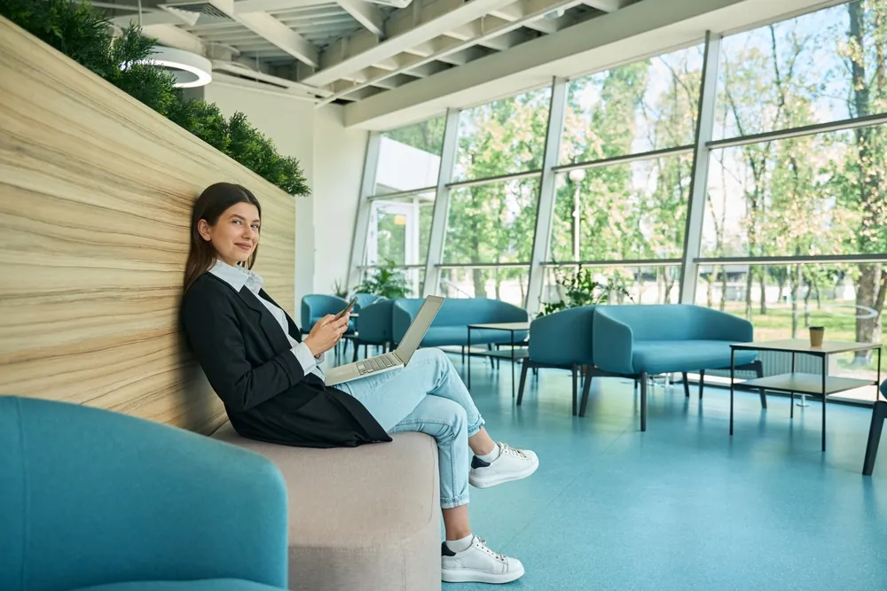 How AI and Smart Tech Are Transforming Coworking Spaces