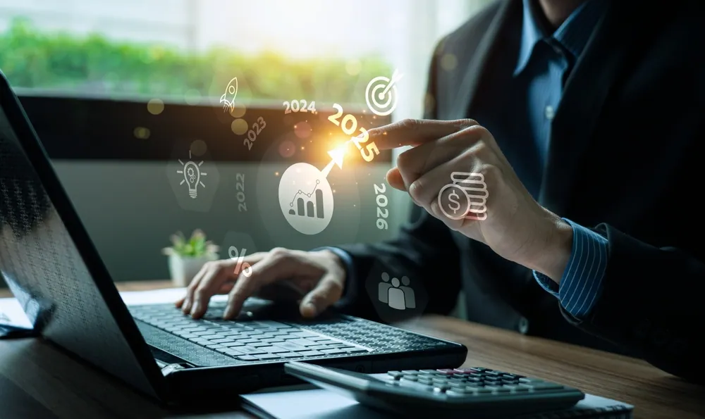 Riding the Wave: The Coworking Trend Shaping the Future of Work